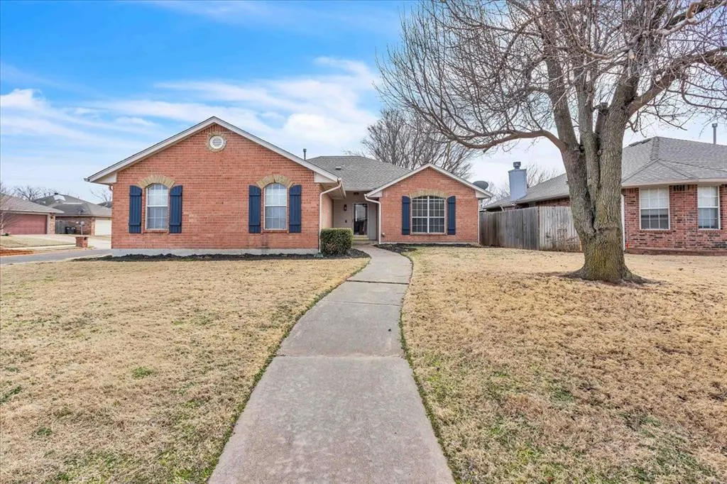 Photo 29 — 401 Whitehouse Lane, Edmond, OK 73003