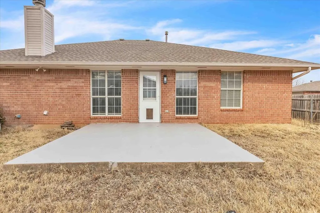 Photo 32 — 401 Whitehouse Lane, Edmond, OK 73003