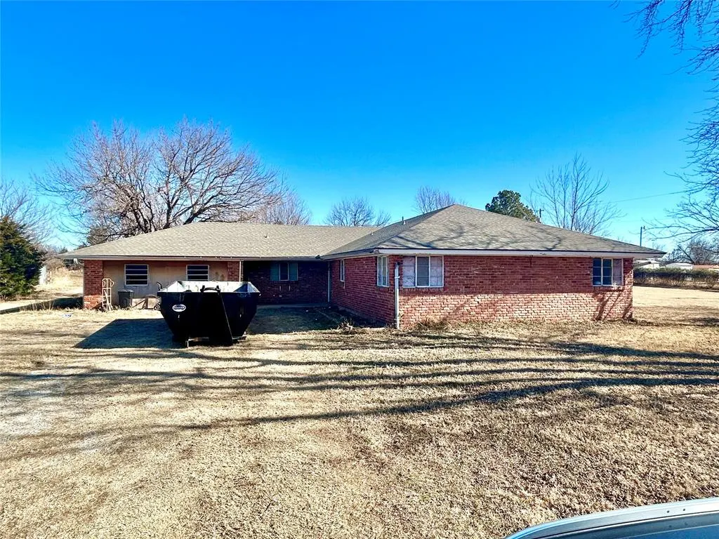 Front exterior — 11500 Brockhaus Road, Guthrie, OK 73044