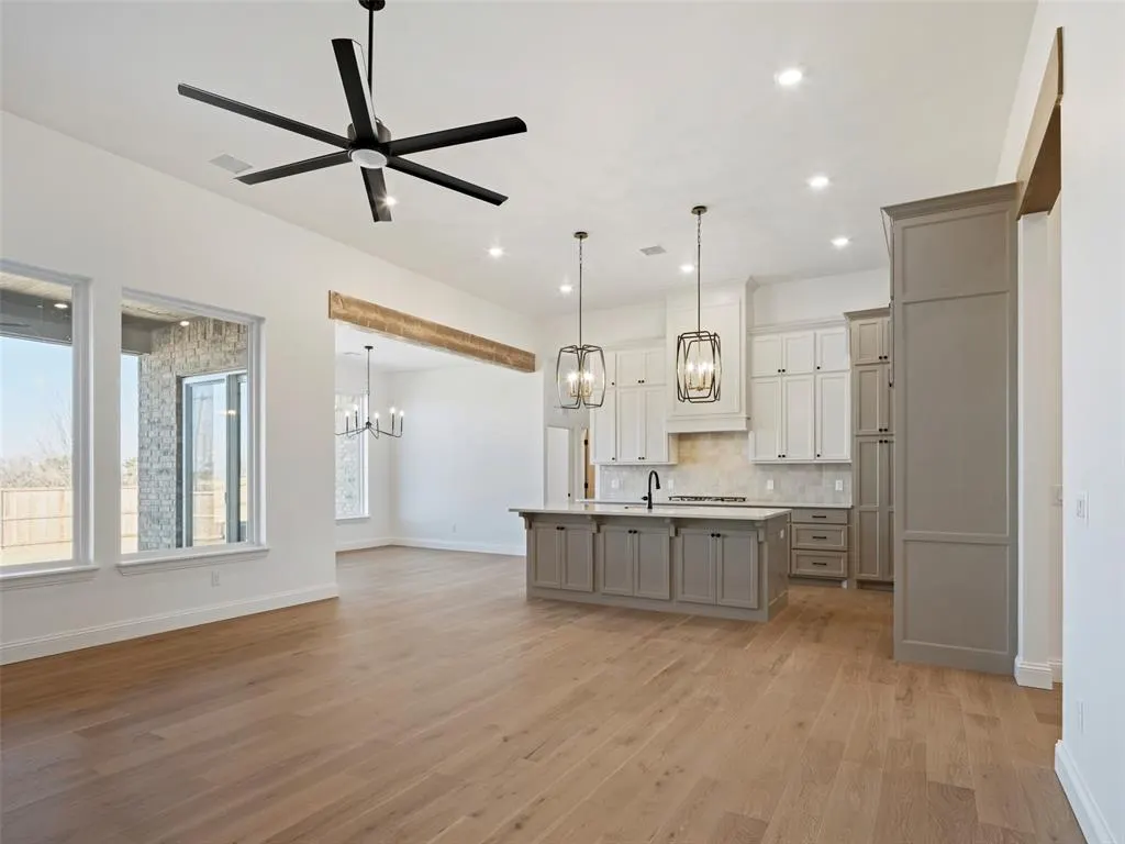 Photo 9 — 7805 NW 163rd Street, Oklahoma City, OK 73013
