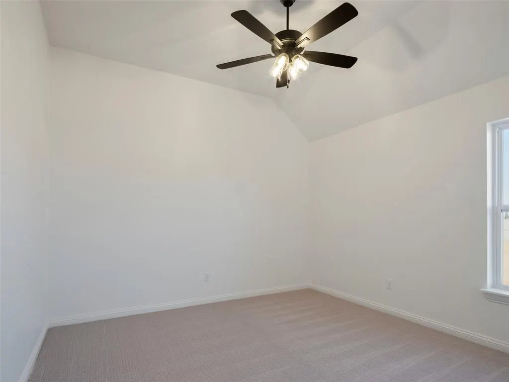 Photo 41 — 7805 NW 163rd Street, Oklahoma City, OK 73013