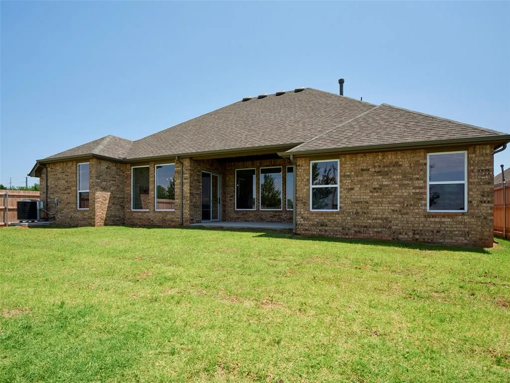 Photo 48 — 7805 NW 163rd Street, Oklahoma City, OK 73013
