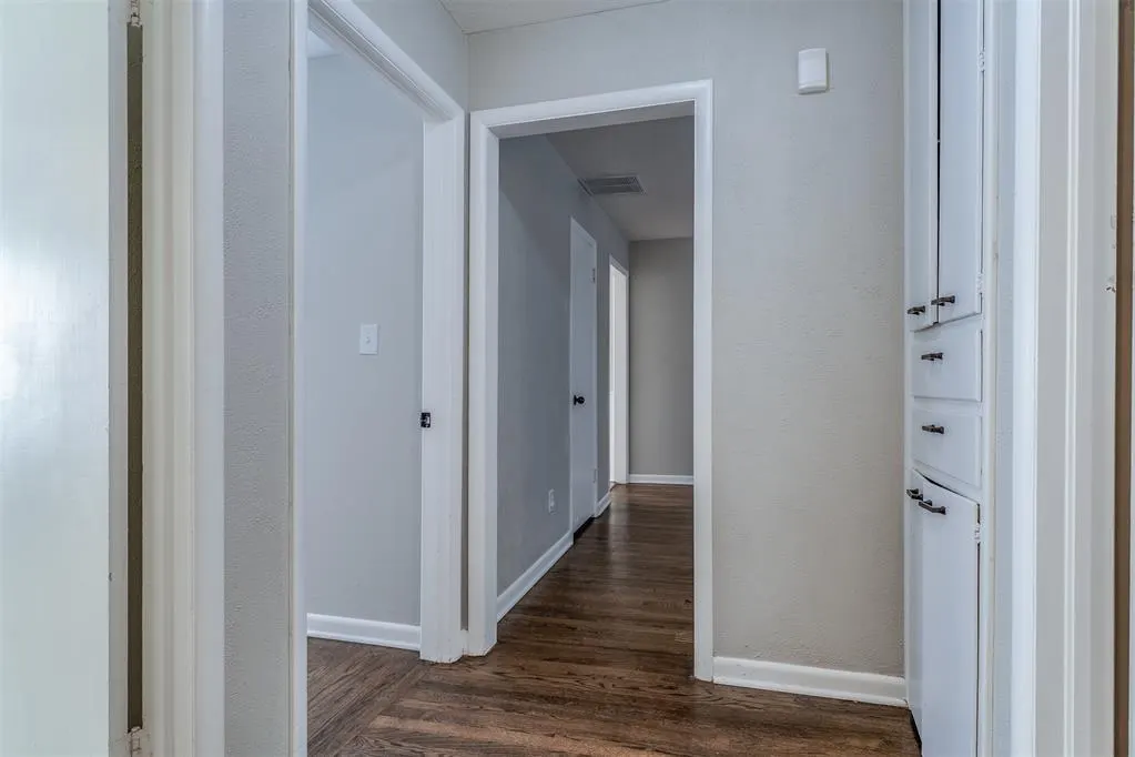 Photo 17 — 2948 SW 49th Street, Oklahoma City, OK 73119