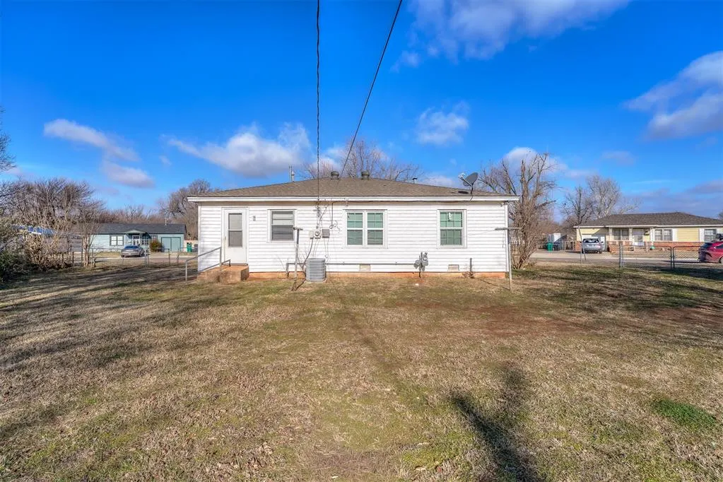 Photo 27 — 2948 SW 49th Street, Oklahoma City, OK 73119