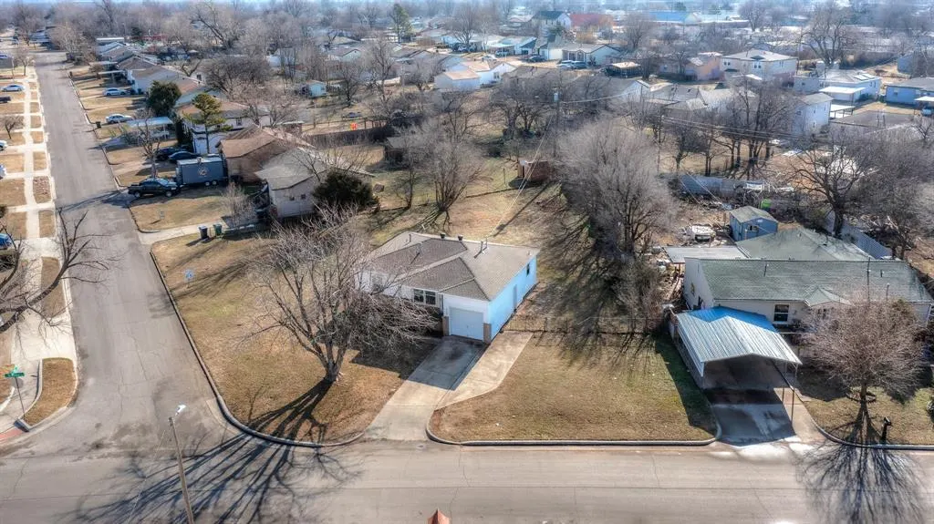 Photo 33 — 2948 SW 49th Street, Oklahoma City, OK 73119