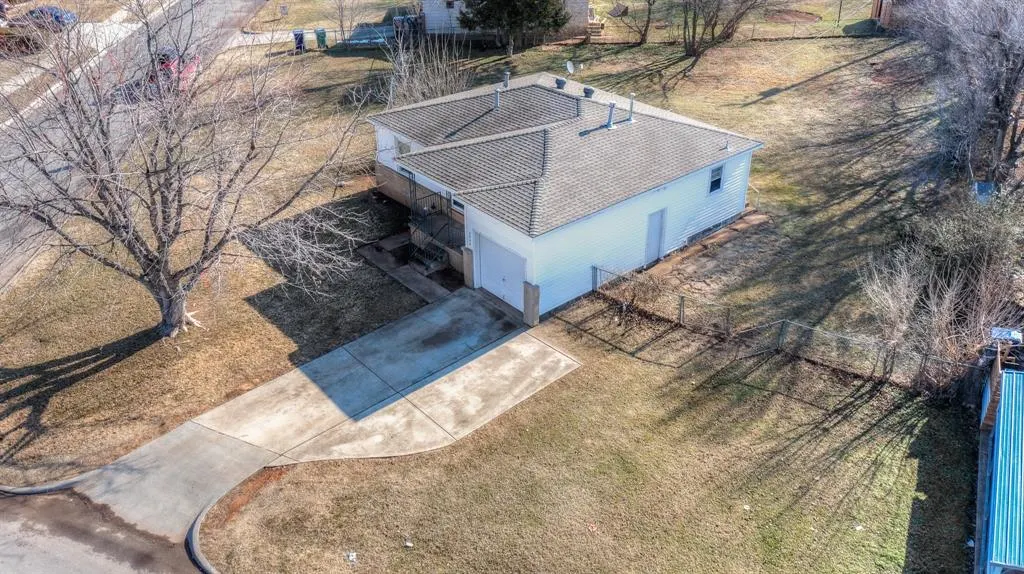Photo 39 — 2948 SW 49th Street, Oklahoma City, OK 73119