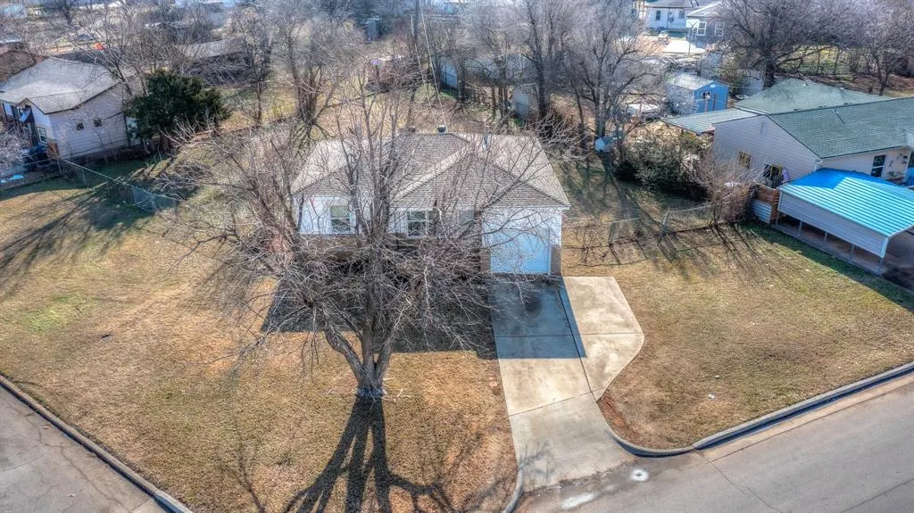 Photo 2 — 2948 SW 49th Street, Oklahoma City, OK 73119