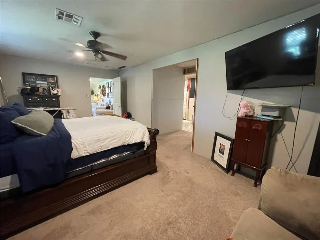 Photo 19 — 513 E Monroe Street, Maud, OK 74854