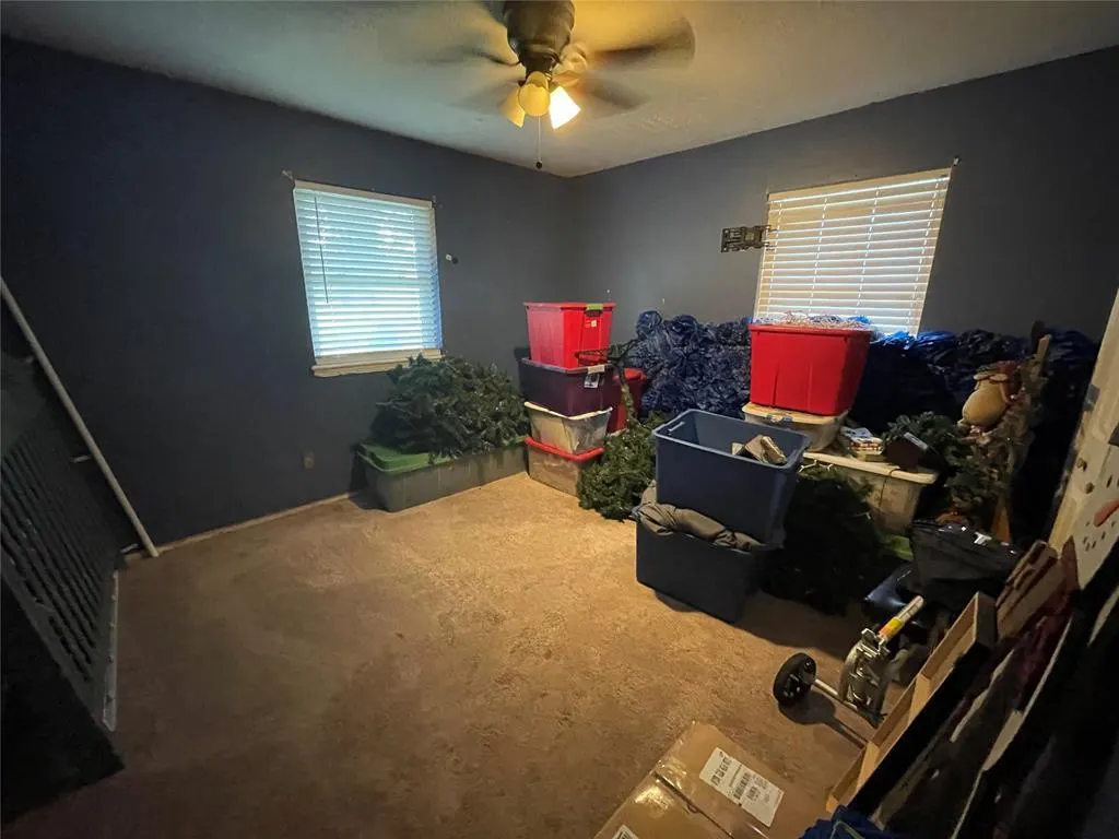 Photo 26 — 513 E Monroe Street, Maud, OK 74854