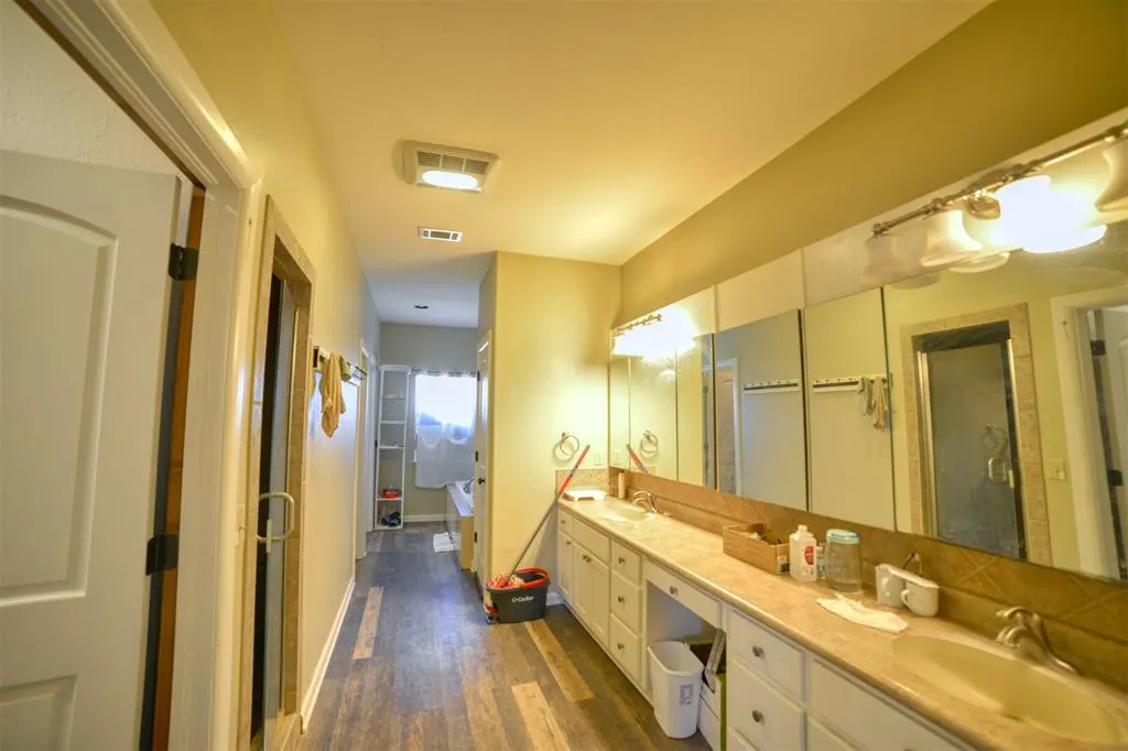 Photo 13 — 15245 N 2970 Road, Crescent, OK 73028