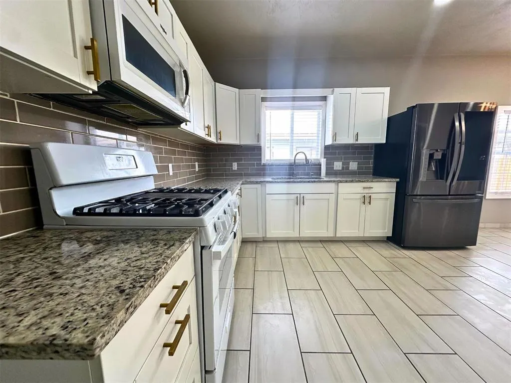 Photo 20 — 814 S Ellison Avenue, El Reno, OK 73036