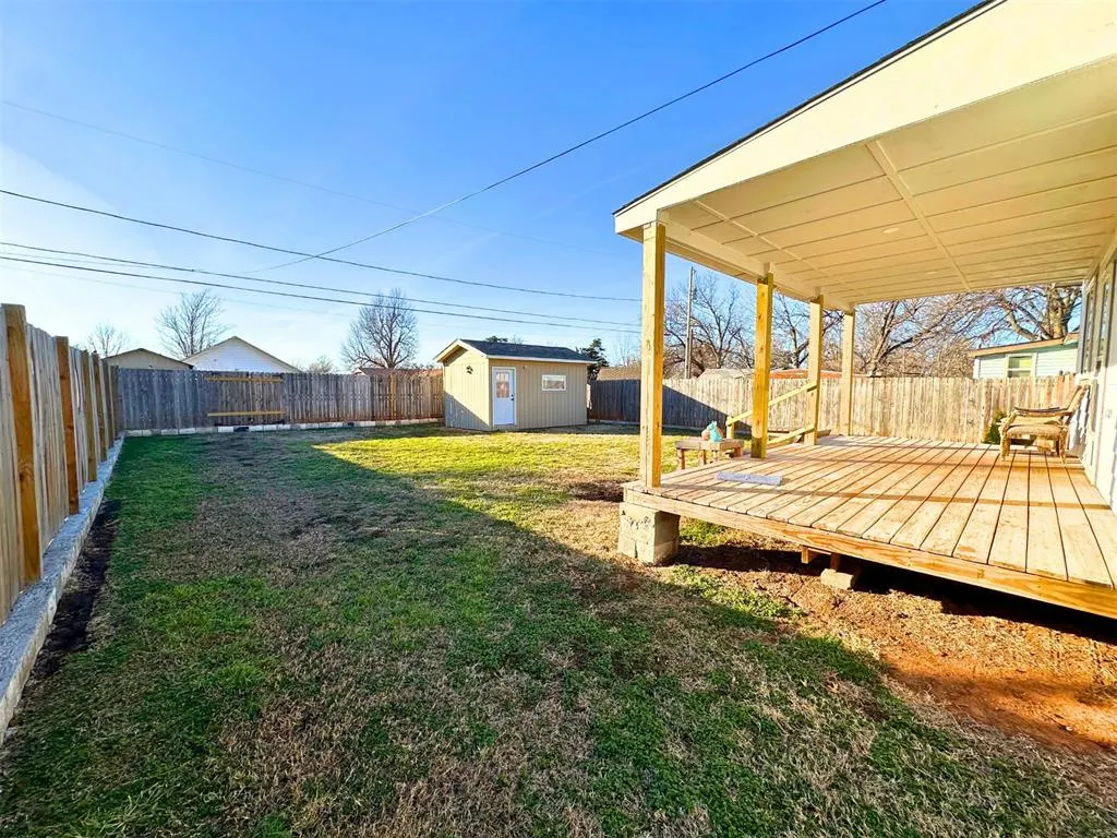 Photo 9 — 814 S Ellison Avenue, El Reno, OK 73036