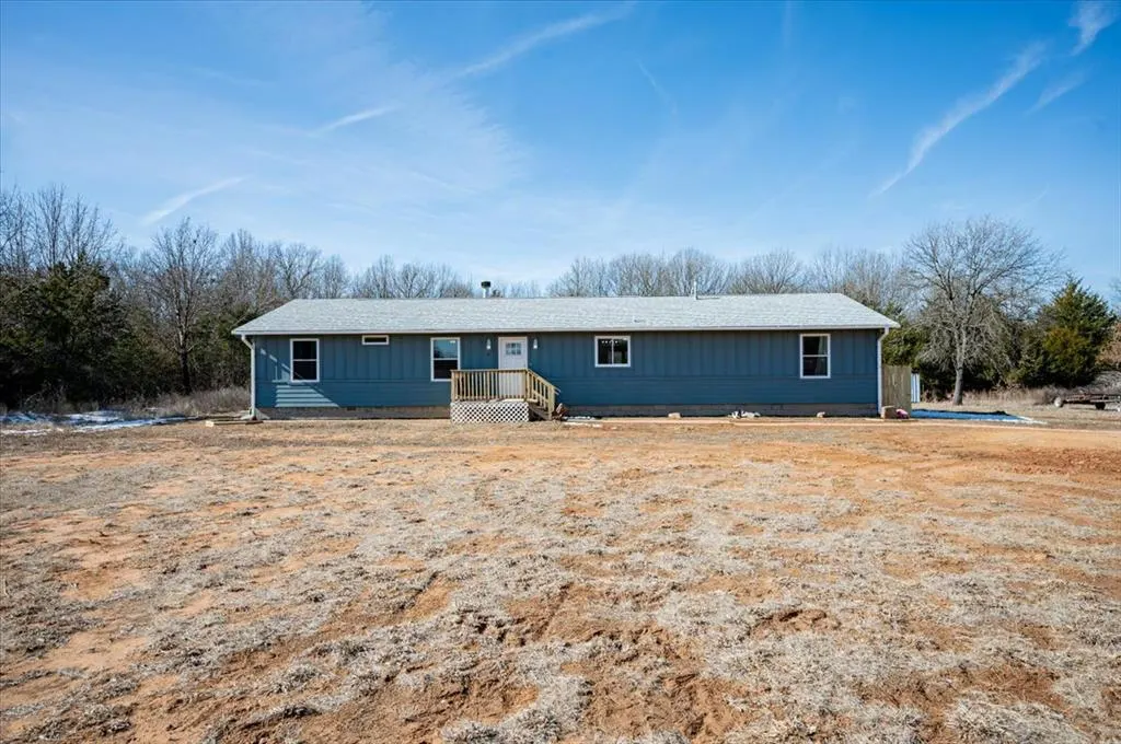 Front exterior — 860253 S 3503 Road, Chandler, OK 74834