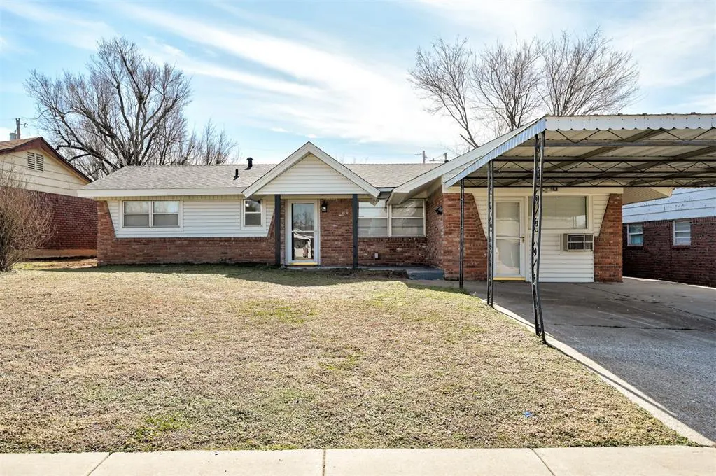Photo 2 — 3026 SW 53rd Street, Oklahoma City, OK 73119
