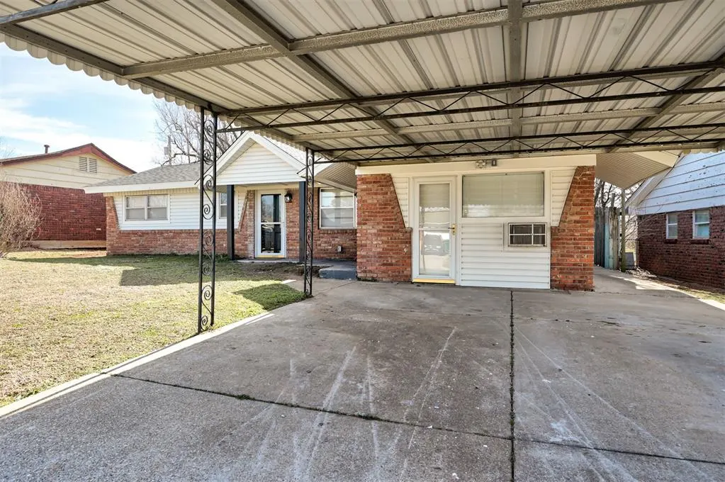 Photo 3 — 3026 SW 53rd Street, Oklahoma City, OK 73119