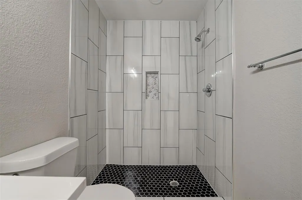 Photo 29 — 3026 SW 53rd Street, Oklahoma City, OK 73119
