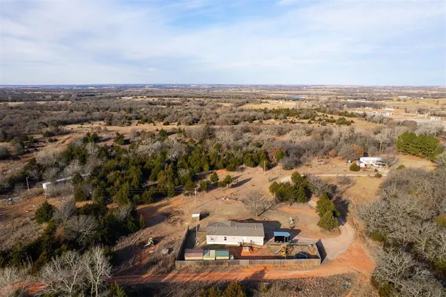 Photo 4 — 2530 County Street 2976, Blanchard, OK 73010