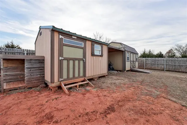 Photo 5 — 2530 County Street 2976, Blanchard, OK 73010