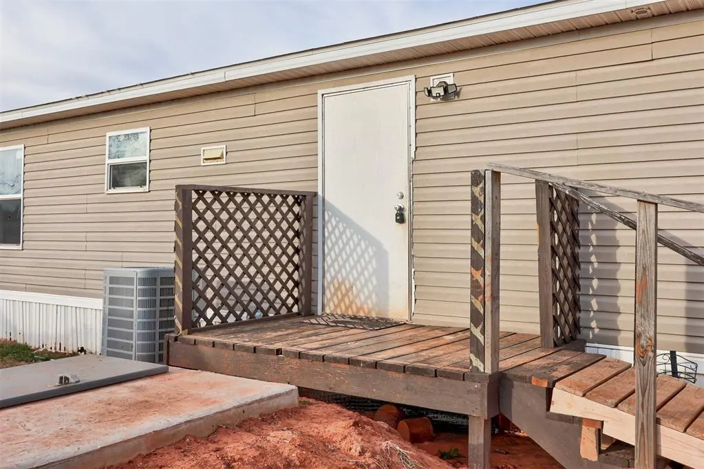 Photo 9 — 2530 County Street 2976, Blanchard, OK 73010