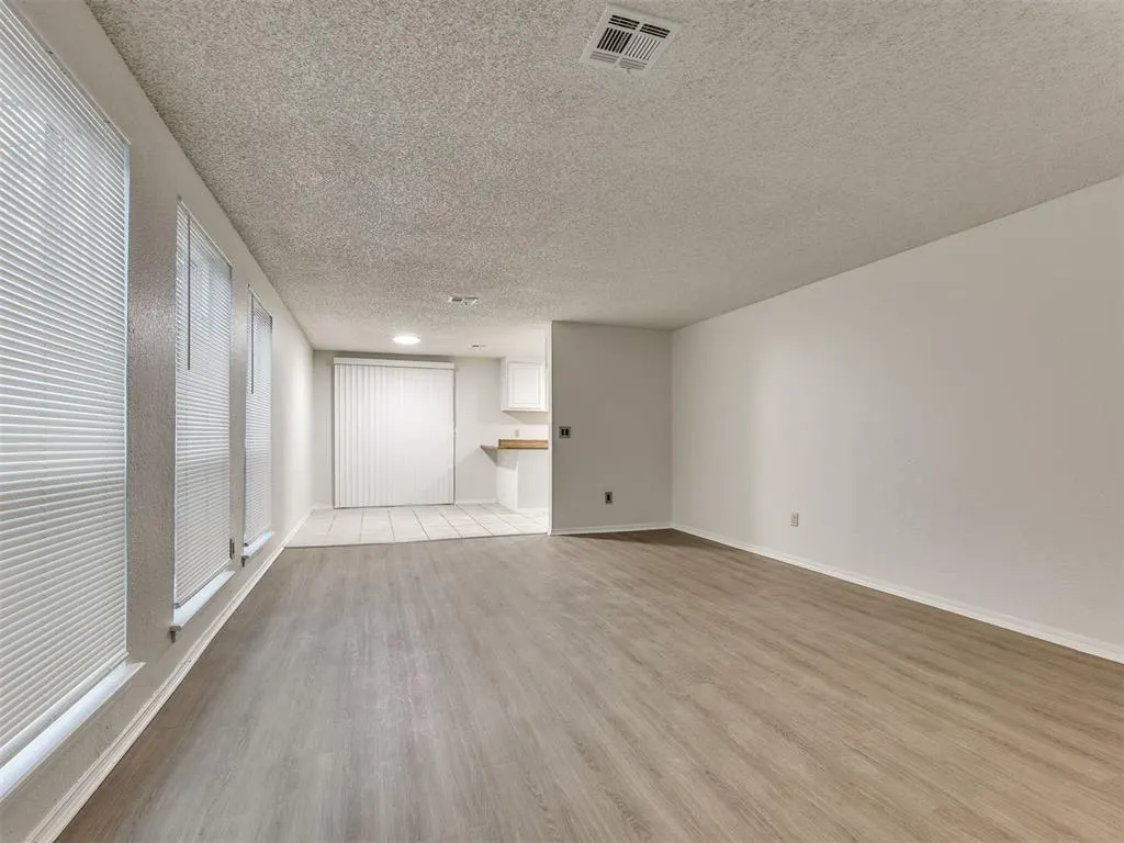 Photo 30 — 8401 Wakefield Street, Oklahoma City, OK 73149