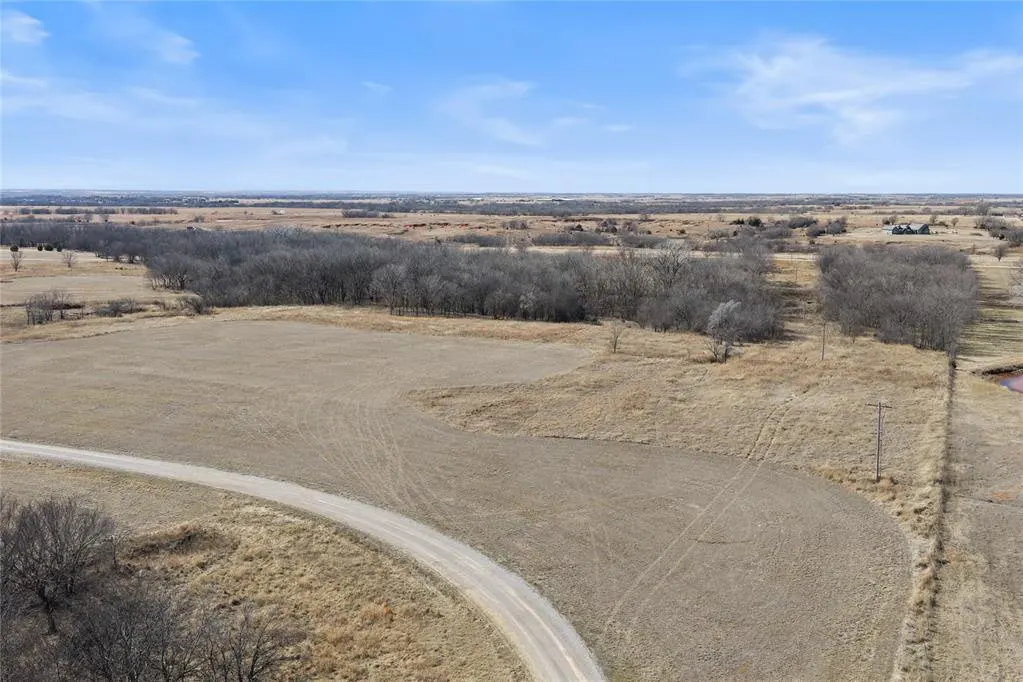 Photo 6 — Remuda Dr., Wayne, OK 73095
