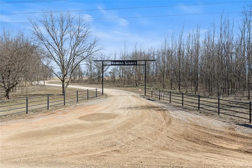 Photo 18 — Remuda Dr., Wayne, OK 73095