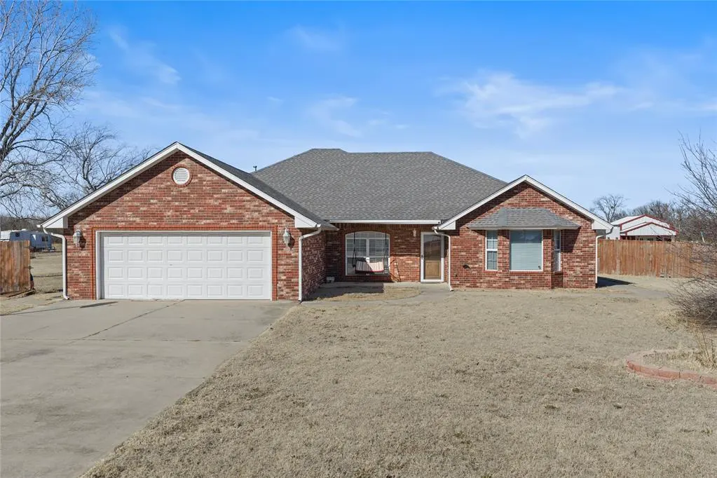 Photo 2 — 1835 E Redbud Road, Washington, OK 73093