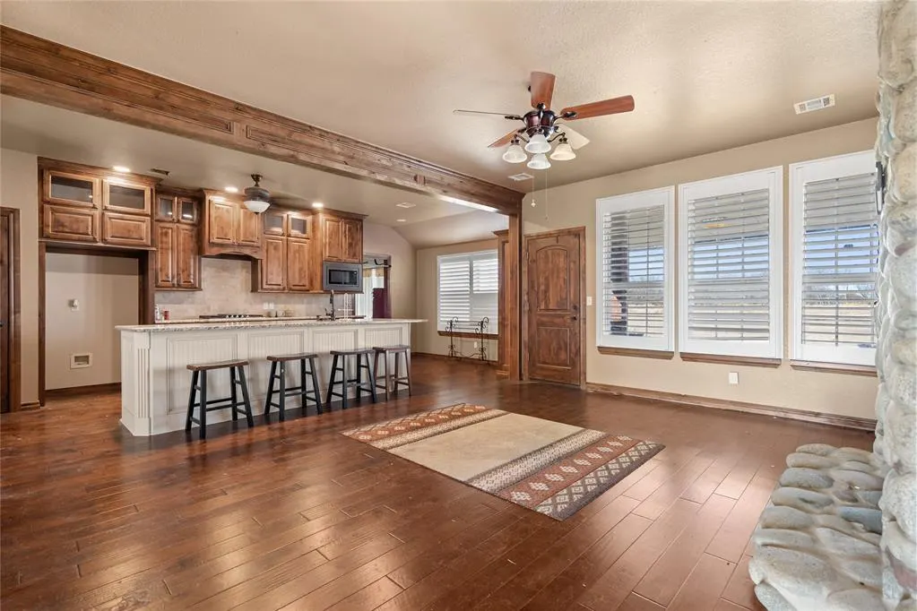 Photo 4 — 1835 E Redbud Road, Washington, OK 73093