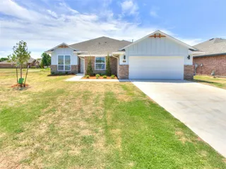 Sold home at 8500 NW 75th Street