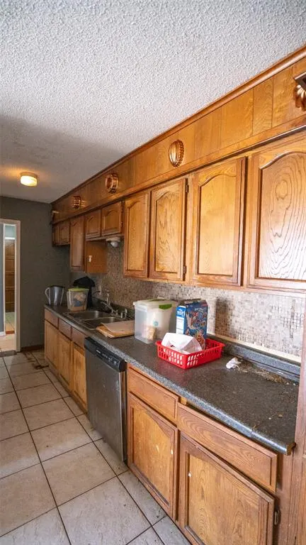 Photo 7 — 501 E 141st Place, Glenpool, OK 74033
