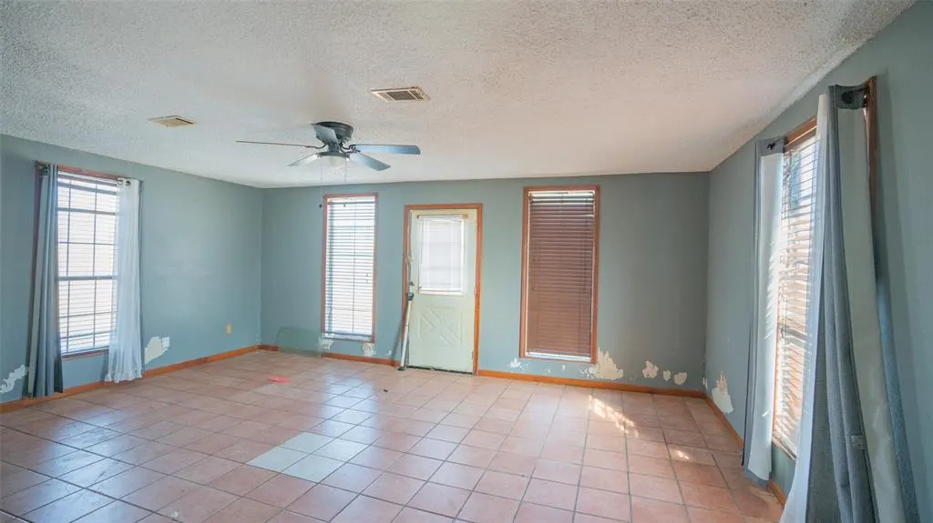 Photo 11 — 501 E 141st Place, Glenpool, OK 74033