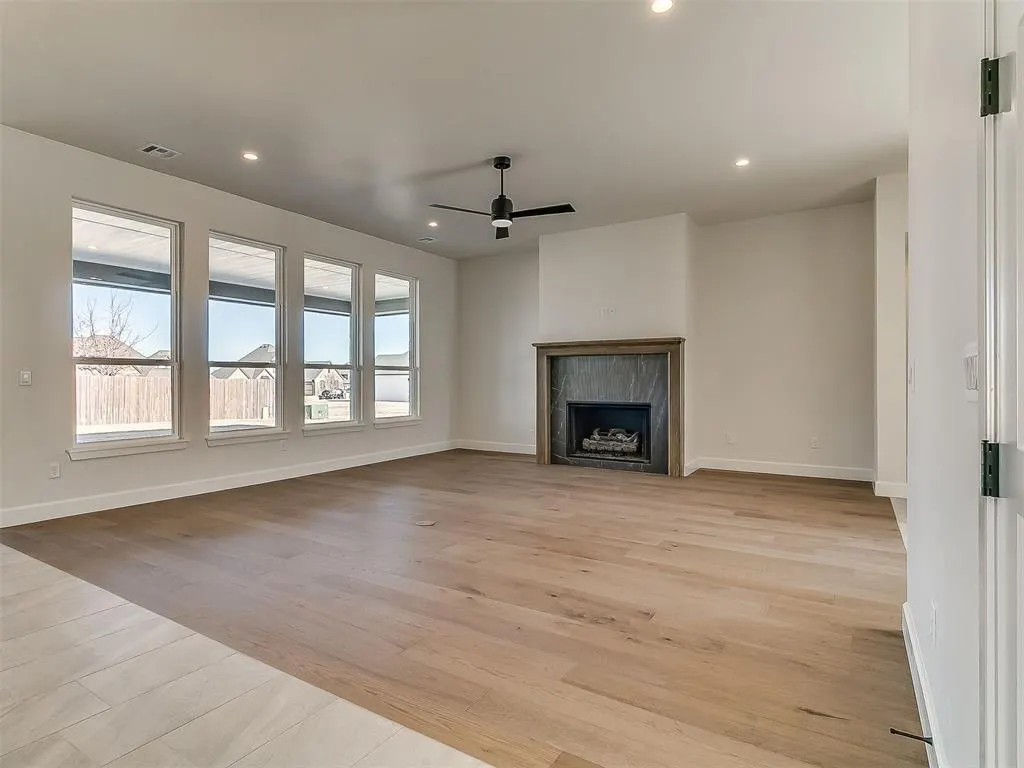 Photo 6 — 3344 Sagebrush Place, Yukon, OK 73099