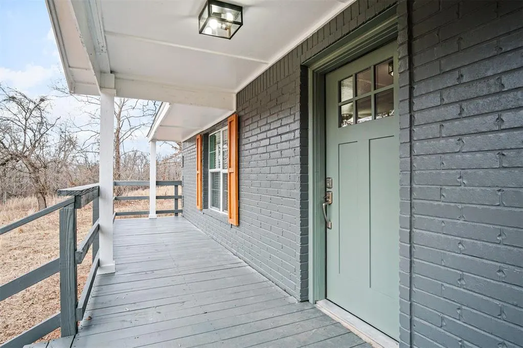 Photo 3 — 1801 Comanche Road, Norman, OK 73026