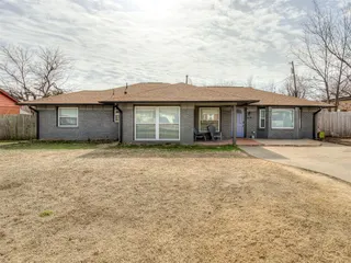 Sold home at 418 E Atkinson Drive