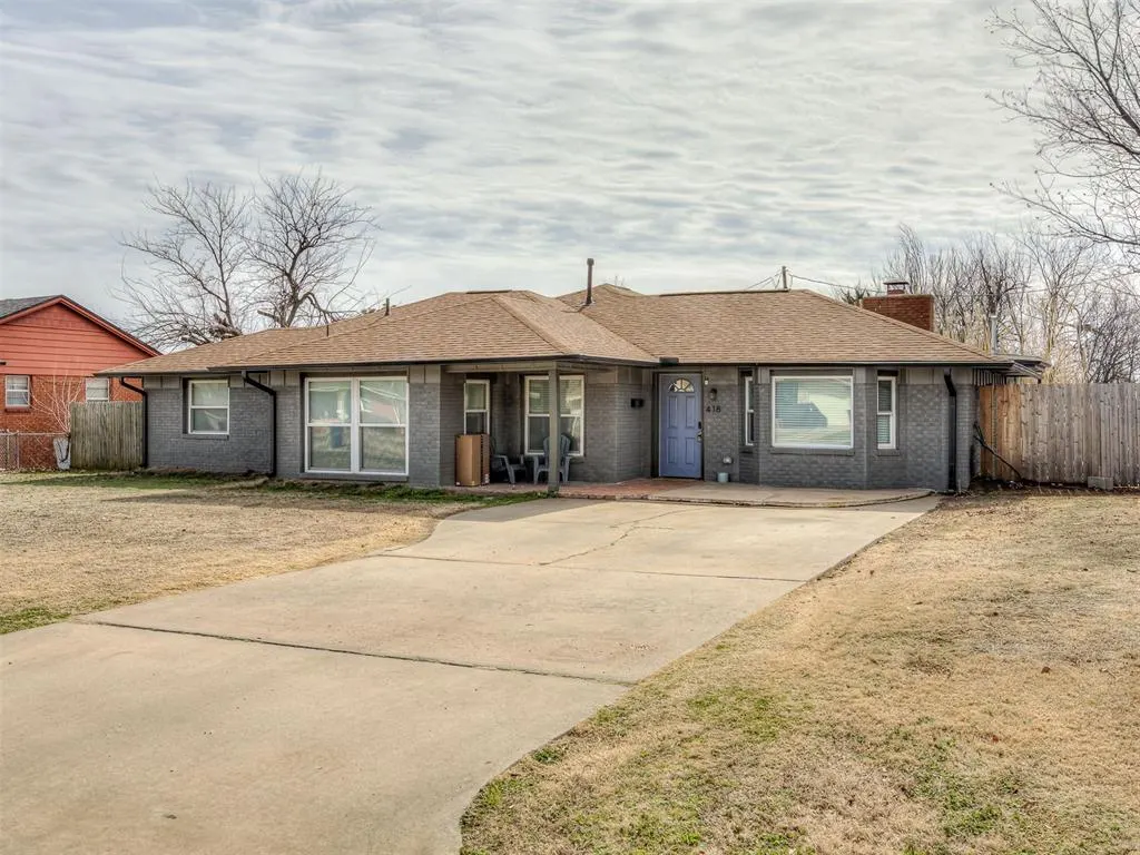 Photo 3 — 418 E Atkinson Drive, Midwest City, OK 73110