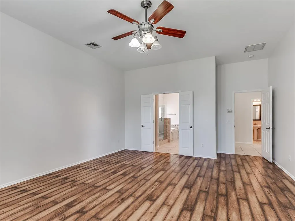 Photo 36 — 1100 Kingsway Avenue, Yukon, OK 73099