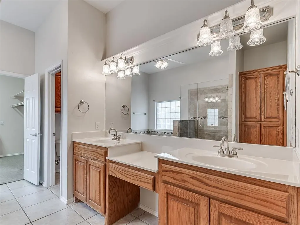 Photo 37 — 1100 Kingsway Avenue, Yukon, OK 73099
