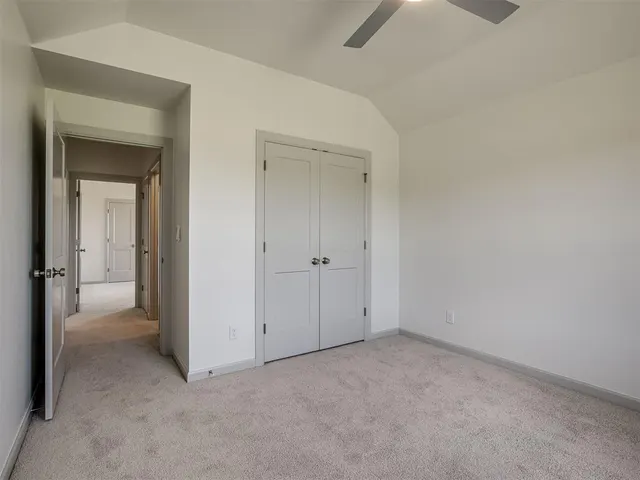 Photo 6 — 5008 Vine Cliff Road, Mustang, OK 73064