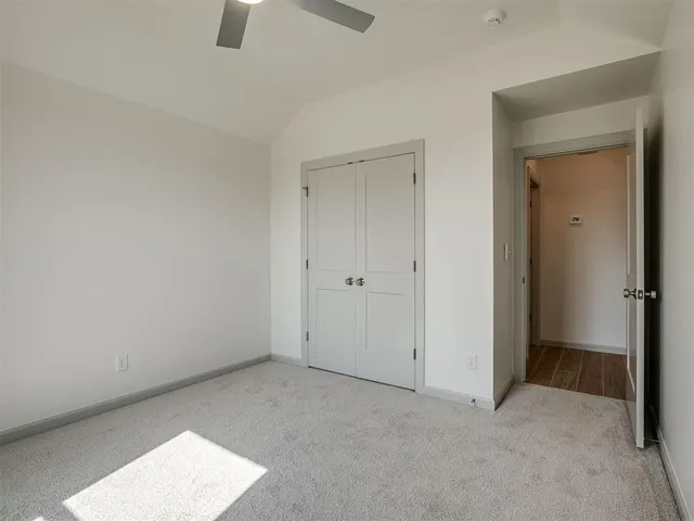 Photo 8 — 5008 Vine Cliff Road, Mustang, OK 73064