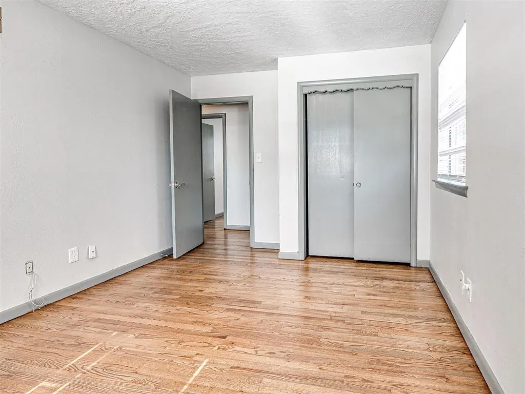 Photo 12 — 715 W Hughbert Street, Norman, OK 73069