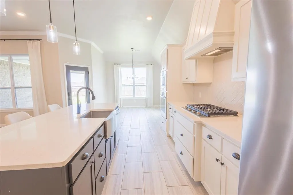 Photo 5 — 18312 Autumn Grove Court, Edmond, OK 73012