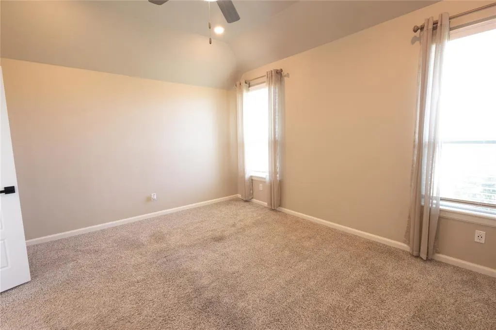 Photo 14 — 18312 Autumn Grove Court, Edmond, OK 73012