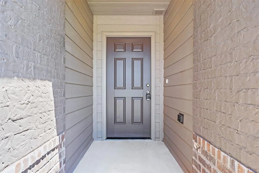 Photo 3 — 2008 W 28th Avenue, Stillwater, OK 74074