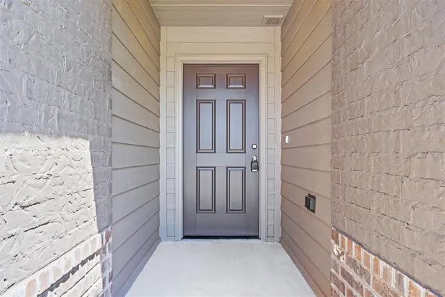 Photo 3 — 2008 W 28th Avenue, Stillwater, OK 74074
