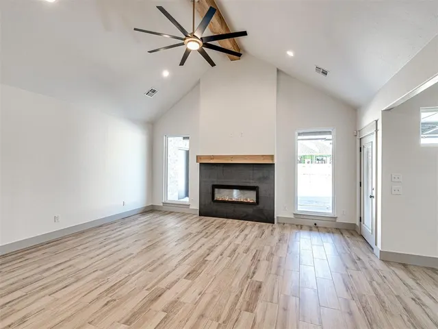 Photo 2 — 10357 SW 50th Street, Mustang, OK 73064