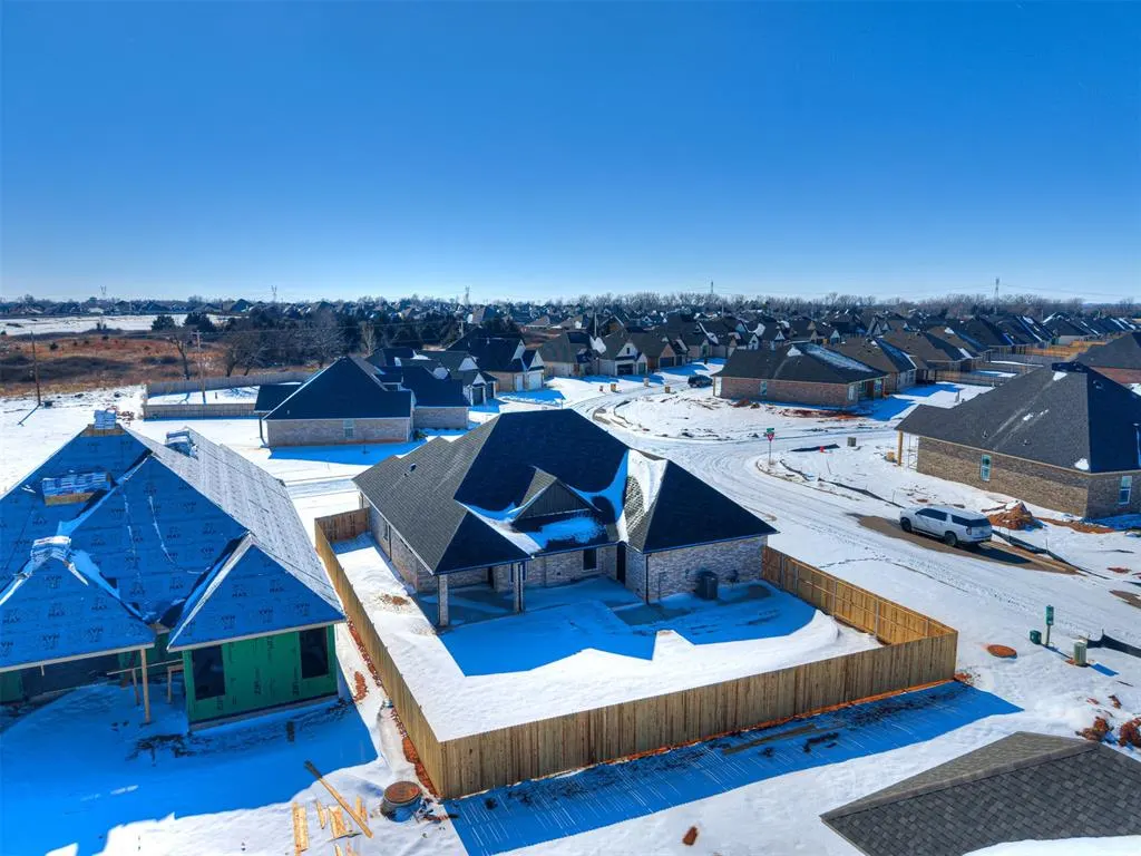 Photo 10 — 10357 SW 50th Street, Mustang, OK 73064