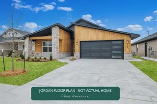 Sold home at 2712 Bowling Drive