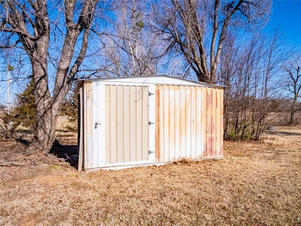 Photo 24 — 311 Crestview Drive, Elgin, OK 73538