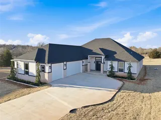 Sold home at 2432 Raven Circle