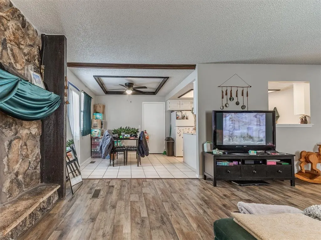 Photo 37 — 6916 Woodlake Drive, Oklahoma City, OK 73132